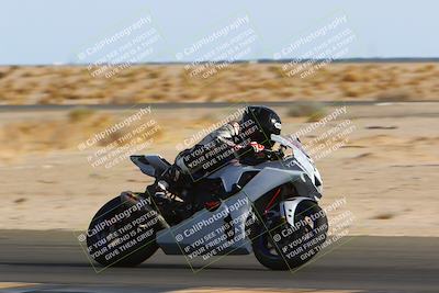 media/Feb-27-2022-CVMA (Sun) [[a3977b6969]]/Race 13 Supersport Open/